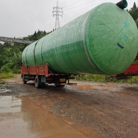 西南廠家直銷(xiāo)玻璃鋼化糞池四川玻璃鋼化糞池