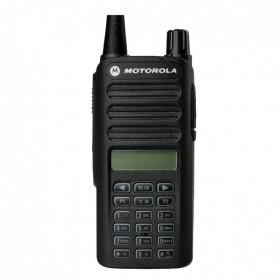 摩托羅拉(MOTOROLA) XIR C2660 數(shù)字對(duì)講機(jī) 數(shù)模兼容便攜式全鍵盤(pán)可手動(dòng)調(diào)頻四川手臺(tái)