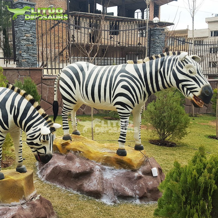 景區(qū)動物園布景裝飾大型仿真動物模型定制 仿真斑馬機電模型