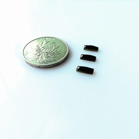 RFID小型標(biāo)簽 工具管理標(biāo)簽 超小尺寸標(biāo)簽 PCB標(biāo)簽供應(yīng)商 E-S