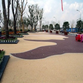 馬爾康市 透水混凝土 公園透水路面 彩色透水地面劑 報(bào)價(jià)