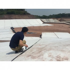 云南防水毯 人工湖防水毯  垃圾填埋場  沼氣池 天然鈉基膨潤土