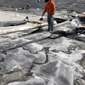 泥鰍魚池養(yǎng)殖   生活污水防滲膜  污水處理防滲膜施工廠家