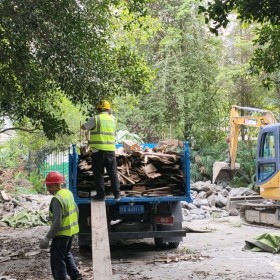 小區(qū)建渣清運(yùn)  建筑垃圾清理廠家 木材建筑垃圾清理價(jià)格 歡迎咨詢蜀恒達(dá)