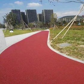 操場透水混凝土 人行道路透水砼 透水混凝土停車位 生產(chǎn)材料批發(fā)